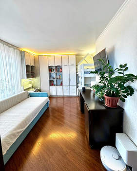 2-к квартира, вторичка, 50м2, 8/9 этаж
