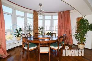 4-к квартира, вторичка, 129м2, 6/10 этаж
