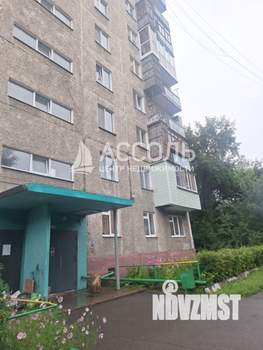 3-к квартира, вторичка, 58м2, 1/9 этаж