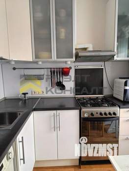 2-к квартира, вторичка, 50м2, 2/10 этаж