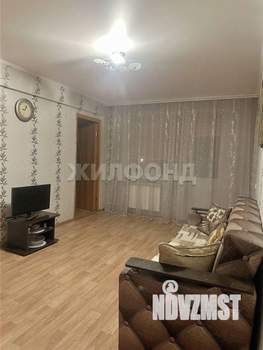 3-к квартира, вторичка, 49м2, 5/5 этаж