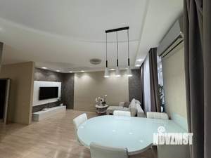 3-к квартира, вторичка, 104м2, 3/10 этаж