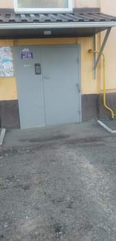 3-к квартира, вторичка, 58м2, 2/5 этаж