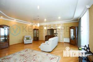 3-к квартира, вторичка, 158м2, 7/8 этаж