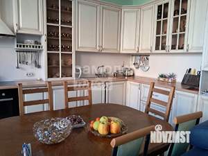 3-к квартира, вторичка, 105м2, 3/10 этаж