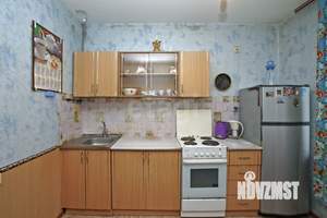 2-к квартира, вторичка, 57м2, 1/10 этаж
