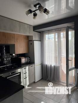 2-к квартира, вторичка, 42м2, 2/5 этаж