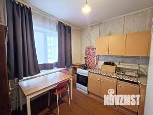 3-к квартира, вторичка, 63м2, 1/9 этаж