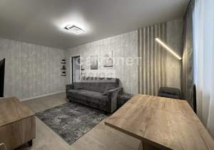 2-к квартира, вторичка, 42м2, 1/5 этаж