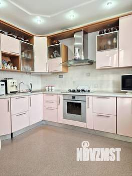 4-к квартира, вторичка, 112м2, 4/6 этаж