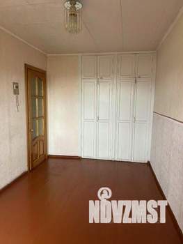 3-к квартира, вторичка, 63м2, 5/5 этаж