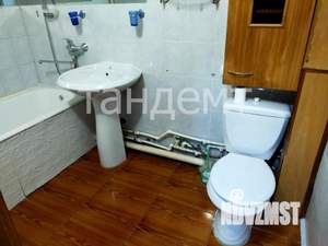2-к квартира, вторичка, 49м2, 1/5 этаж