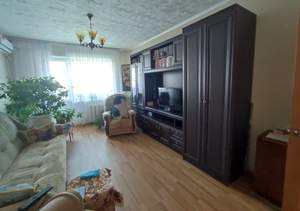 3-к квартира, вторичка, 63м2, 8/9 этаж