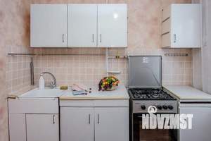 2-к квартира, вторичка, 45м2, 1/5 этаж