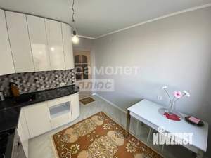 2-к квартира, вторичка, 64м2, 6/16 этаж