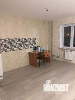 2-к квартира, вторичка, 57м2, 1/10 этаж