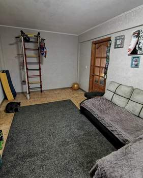 4-к квартира, вторичка, 60м2, 3/5 этаж
