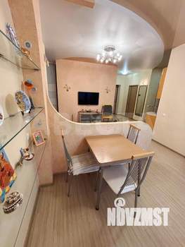 2-к квартира, вторичка, 63м2, 10/16 этаж