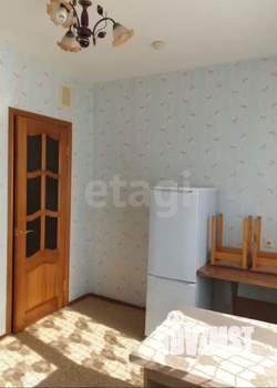 1-к квартира, вторичка, 37м2, 4/10 этаж