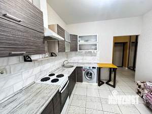 1-к квартира, вторичка, 42м2, 2/10 этаж