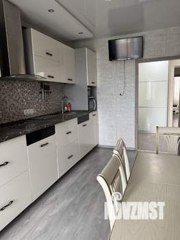 2-к квартира, вторичка, 60м2, 5/15 этаж