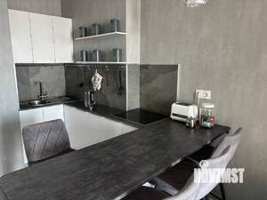 2-к квартира, вторичка, 64м2, 8/10 этаж