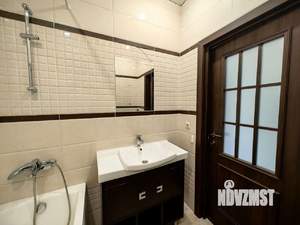 2-к квартира, вторичка, 67м2, 8/17 этаж