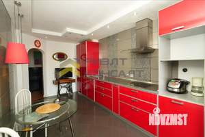 2-к квартира, вторичка, 70м2, 11/14 этаж