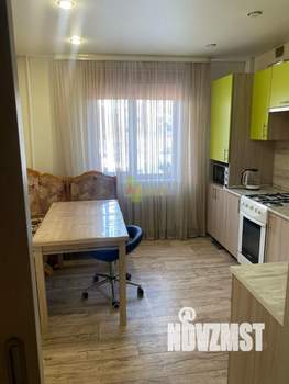 2-к квартира, вторичка, 52м2, 1/5 этаж