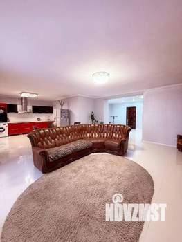 3-к квартира, вторичка, 122м2, 10/11 этаж