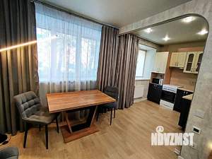 2-к квартира, вторичка, 42м2, 1/5 этаж