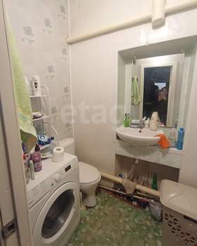 3-к квартира, вторичка, 55м2, 1/1 этаж