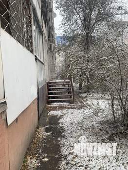 2-к квартира, вторичка, 45м2, 1/9 этаж