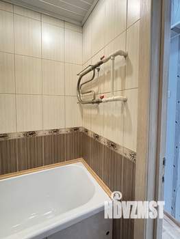 4-к квартира, вторичка, 60м2, 5/5 этаж