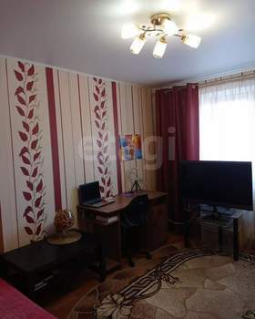 3-к квартира, вторичка, 58м2, 7/9 этаж