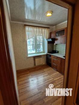 2-к квартира, вторичка, 37м2, 1/5 этаж