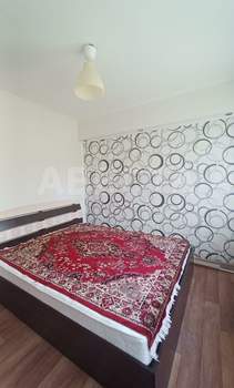 2-к квартира, вторичка, 40м2, 1/5 этаж