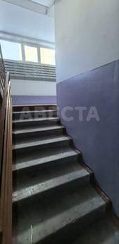 3-к квартира, вторичка, 63м2, 8/10 этаж