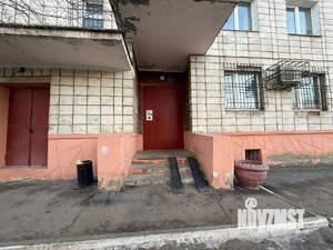 4-к квартира, вторичка, 120м2, 1/10 этаж