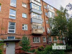 2-к квартира, вторичка, 42м2, 1/5 этаж