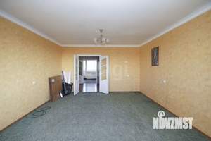 3-к квартира, вторичка, 94м2, 9/10 этаж