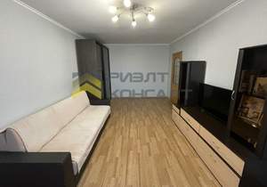 2-к квартира, вторичка, 52м2, 10/10 этаж