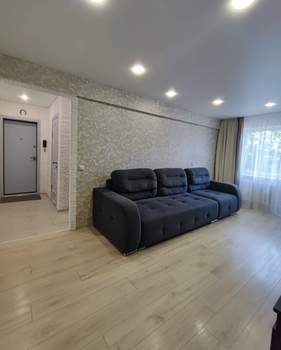 3-к квартира, вторичка, 59м2, 3/5 этаж