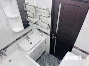 3-к квартира, вторичка, 63м2, 9/10 этаж