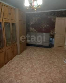 2-к квартира, вторичка, 44м2, 1/5 этаж