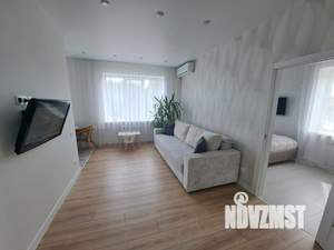 2-к квартира, вторичка, 42м2, 3/3 этаж