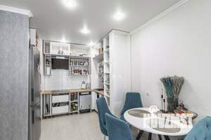 2-к квартира, вторичка, 57м2, 1/19 этаж