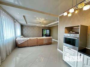 3-к квартира, вторичка, 160м2, 4/4 этаж