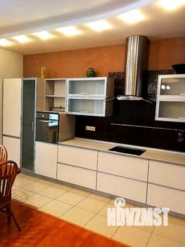 4-к квартира, вторичка, 167м2, 2/9 этаж