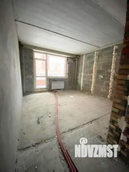 Студия квартира, вторичка, 89м2, 1/9 этаж